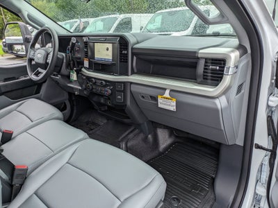 2025 Ford Super Duty F-350 SRW XL