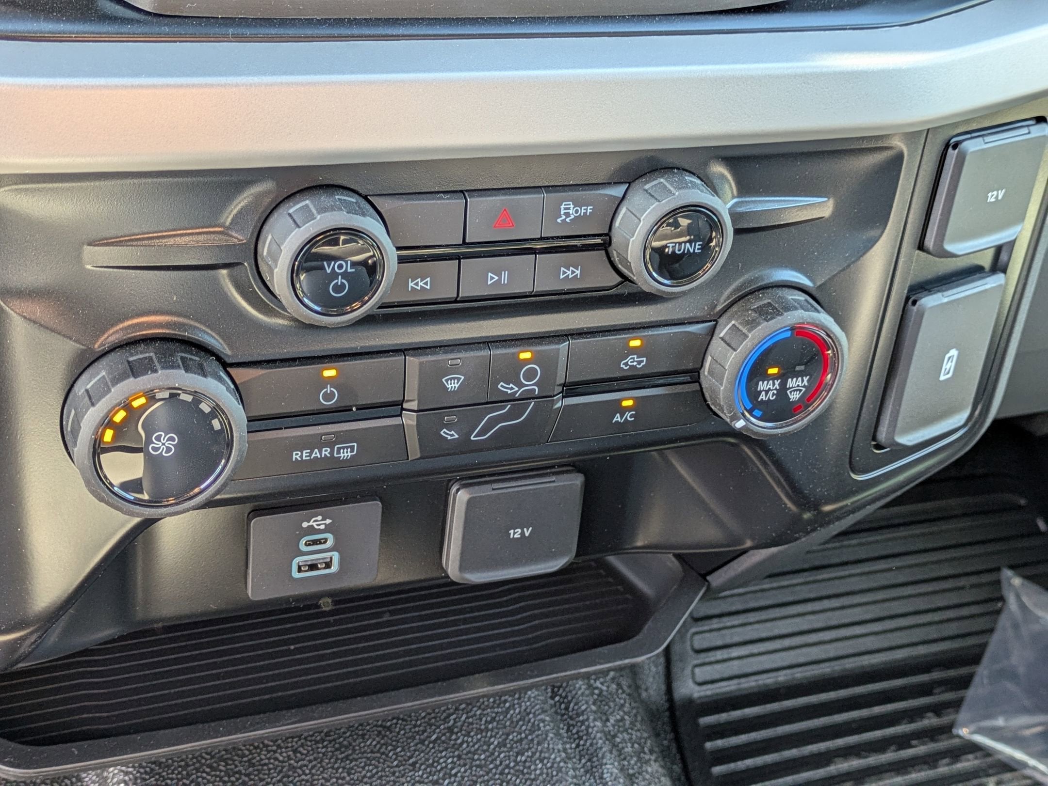 2025 Ford Super Duty F-350 DRW XL