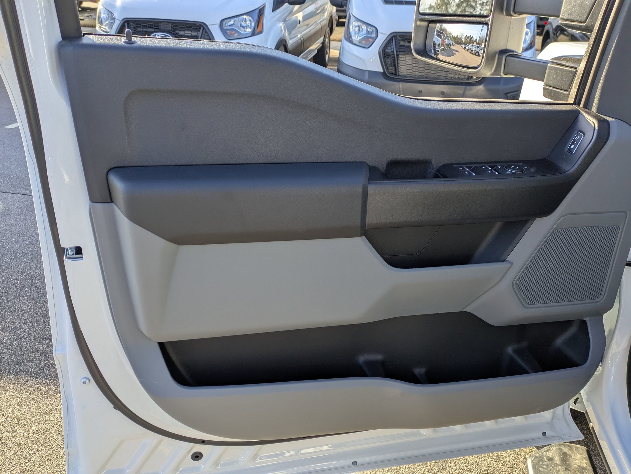 2026 Ford Super Duty F-350 DRW XL