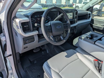 2026 Ford Super Duty F-350 DRW XL