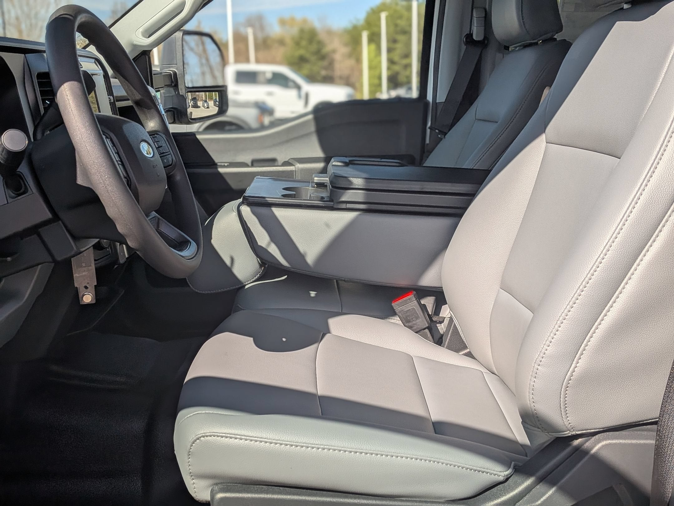 2026 Ford Super Duty F-350 DRW XL