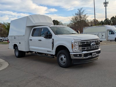 2026 Ford Super Duty F-350 DRW XL