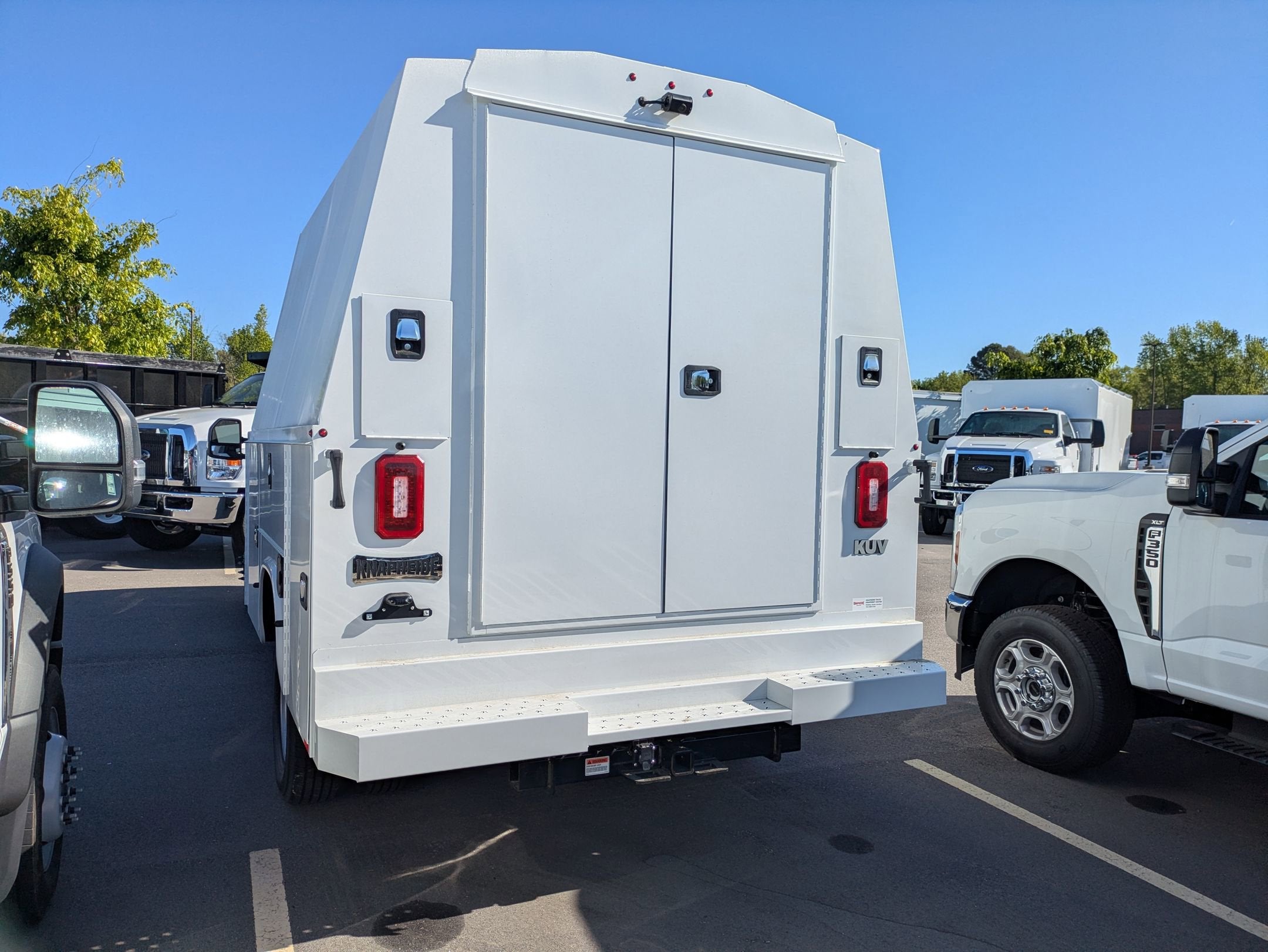 2026 Ford Super Duty F-350 DRW XL