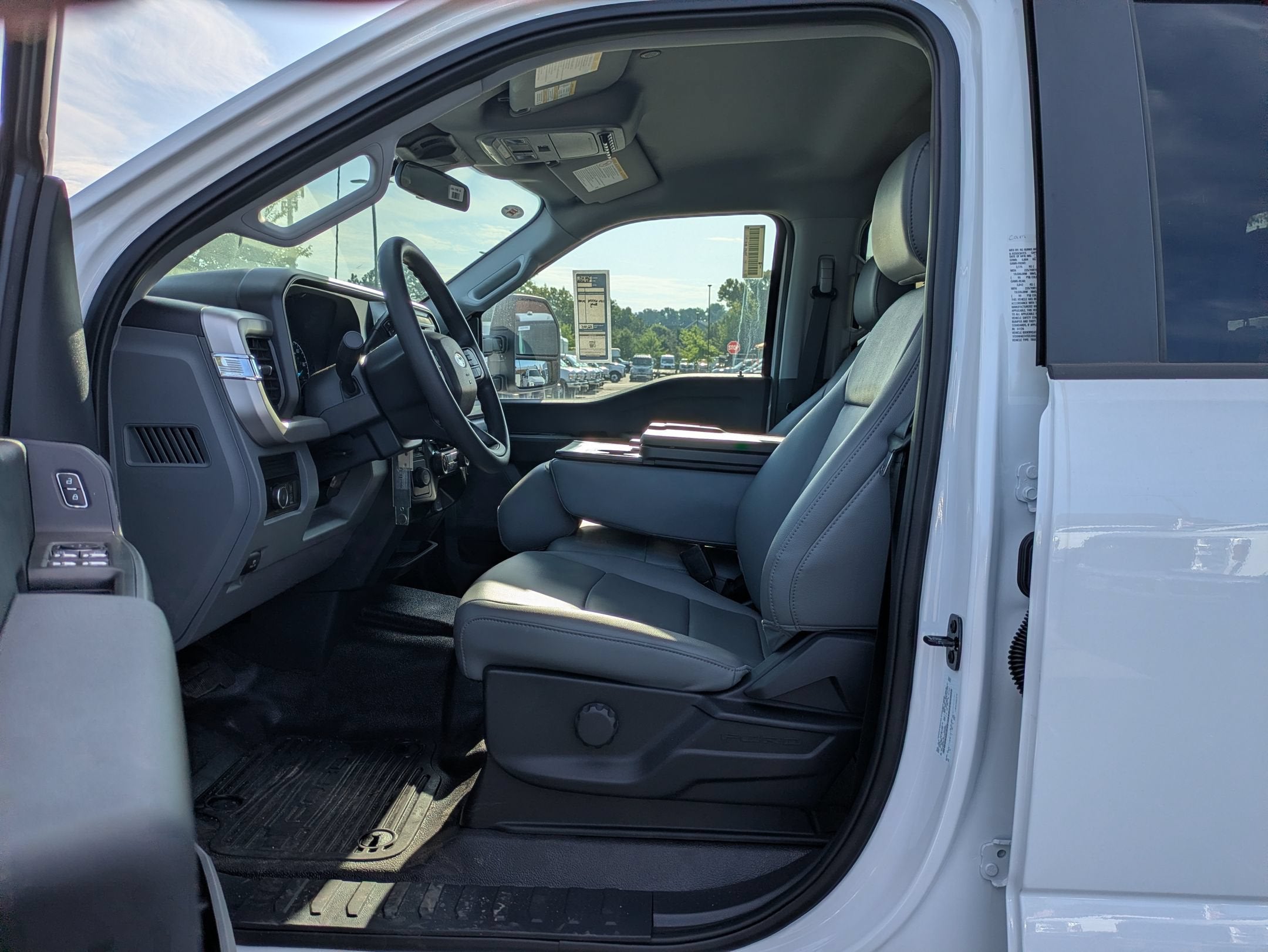 2026 Ford Super Duty F-450 DRW XL
