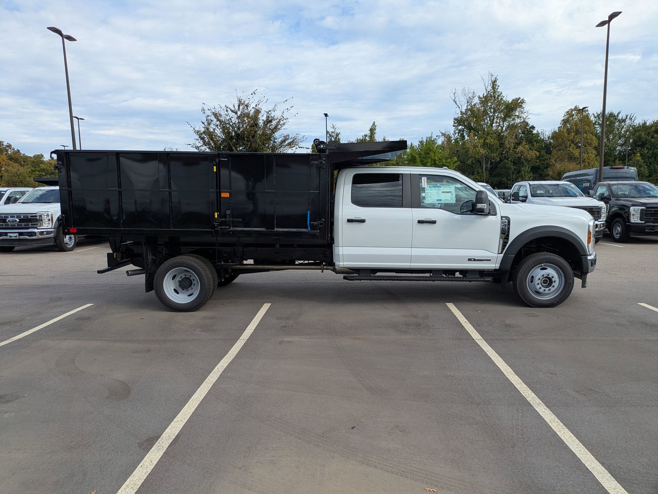 2025 Ford Super Duty F-450 DRW XL