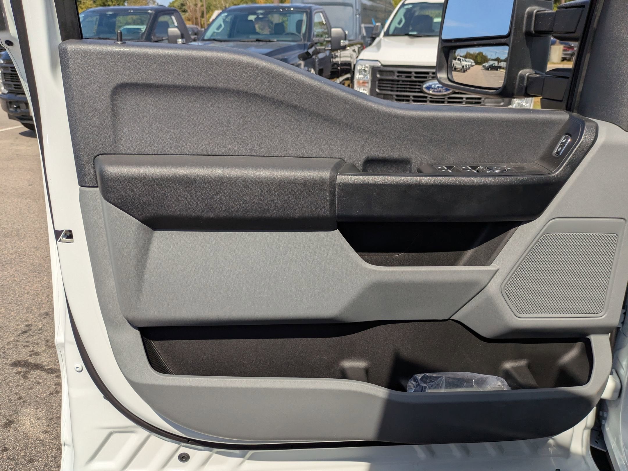 2025 Ford Super Duty F-450 DRW XL