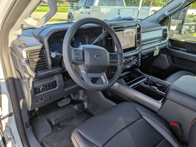 2026 Ford Super Duty F-450 DRW LARIAT