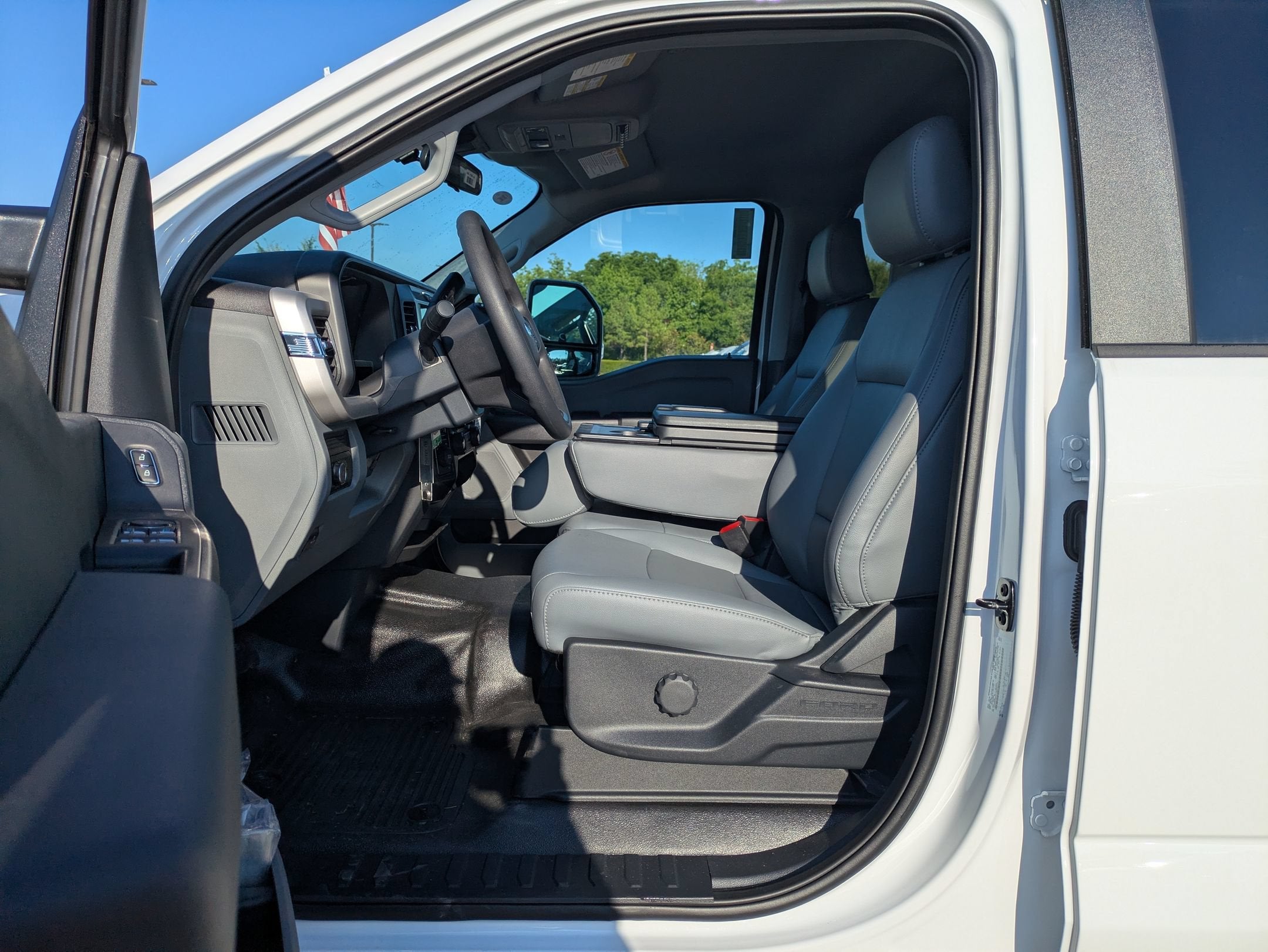 2026 Ford Super Duty F-450 DRW XL