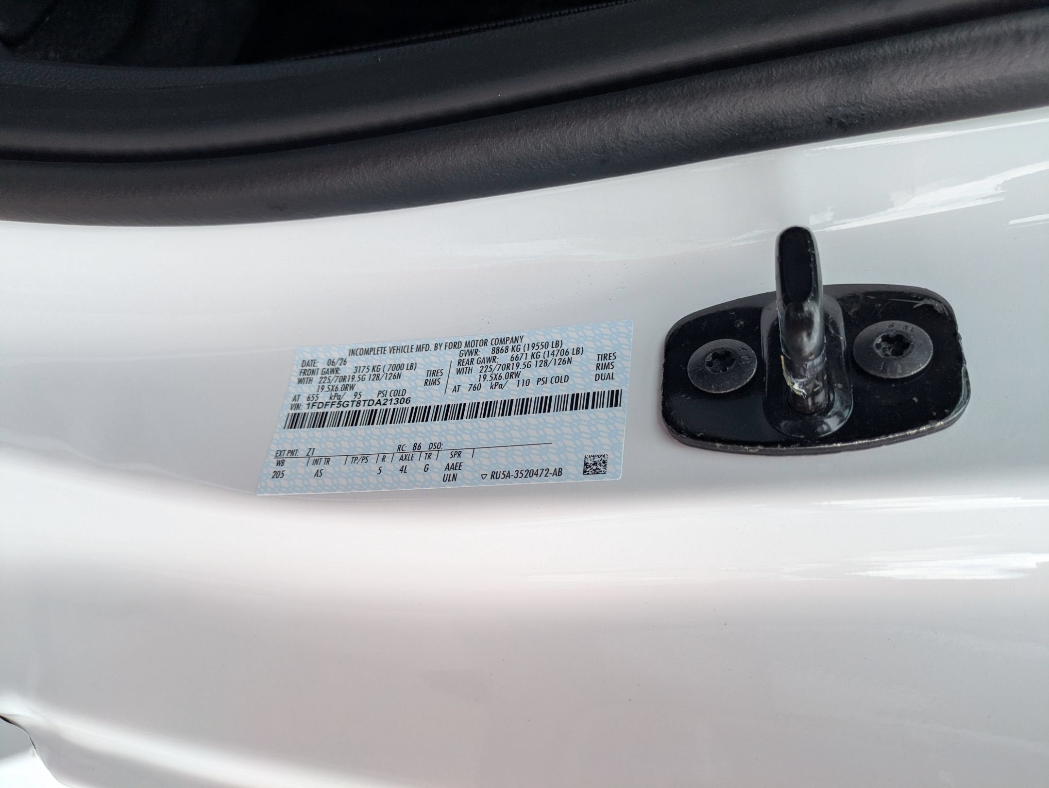 2026 Ford Super Duty F-550 DRW XL