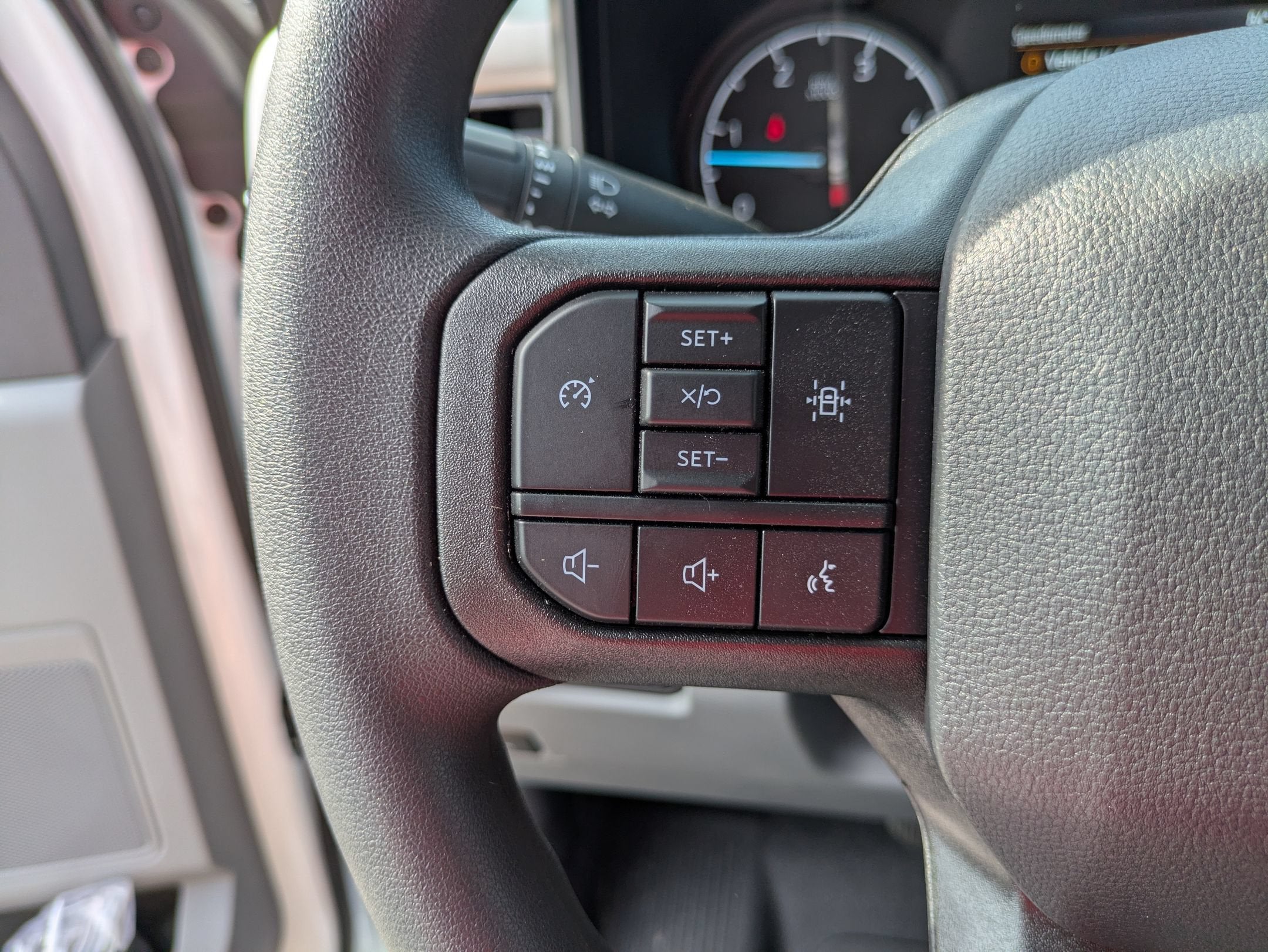 2026 Ford Super Duty F-550 DRW XL