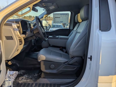 2026 Ford Super Duty F-550 DRW XL