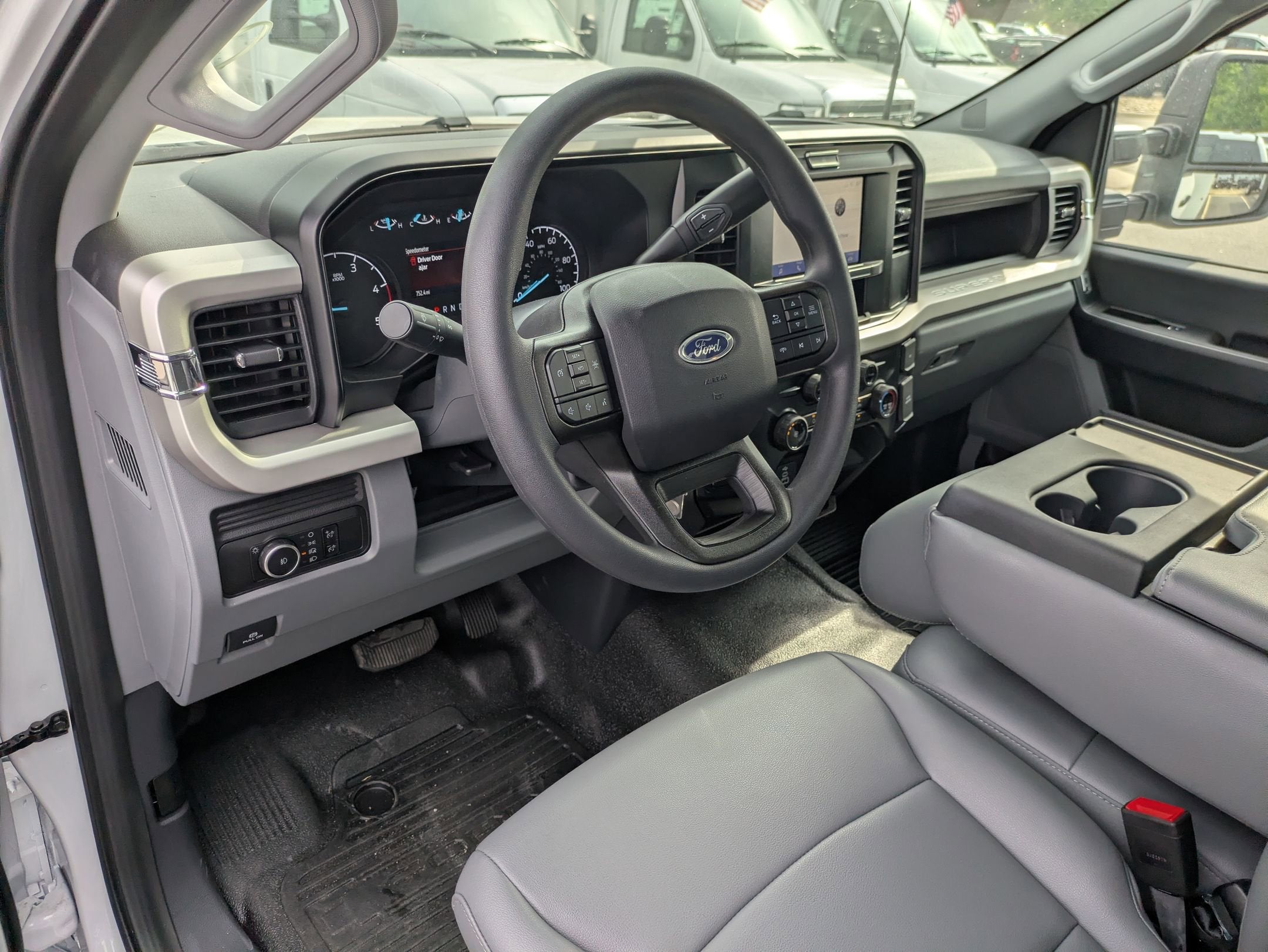 2026 Ford Super Duty F-600 DRW XL