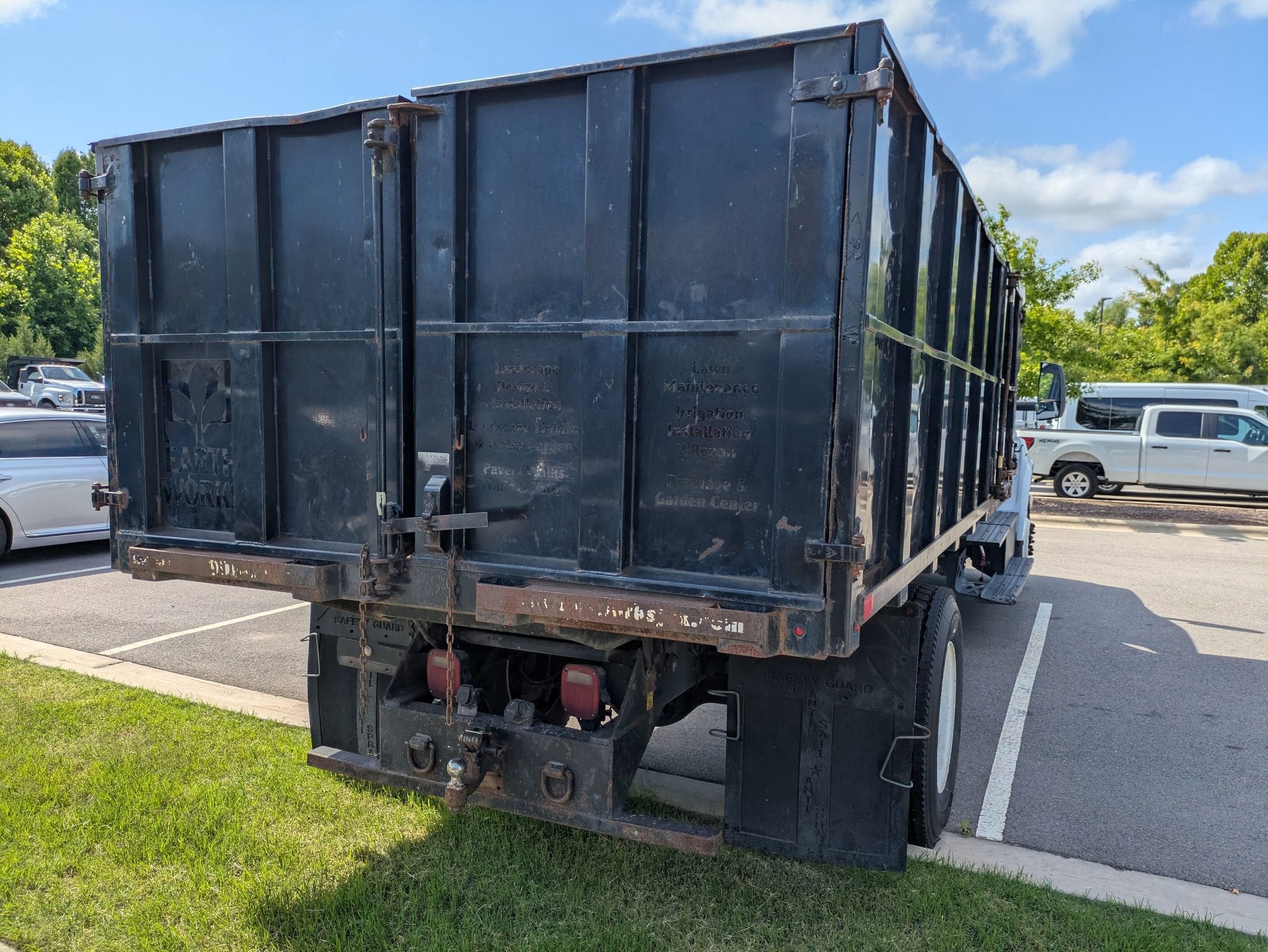 2017 Ford F-750SD Base