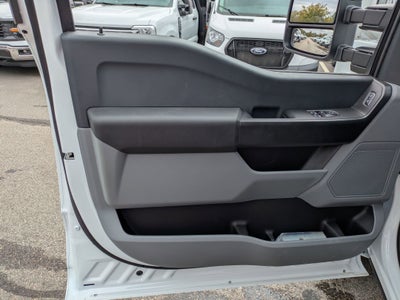 2026 Ford Super Duty F-350 DRW XL