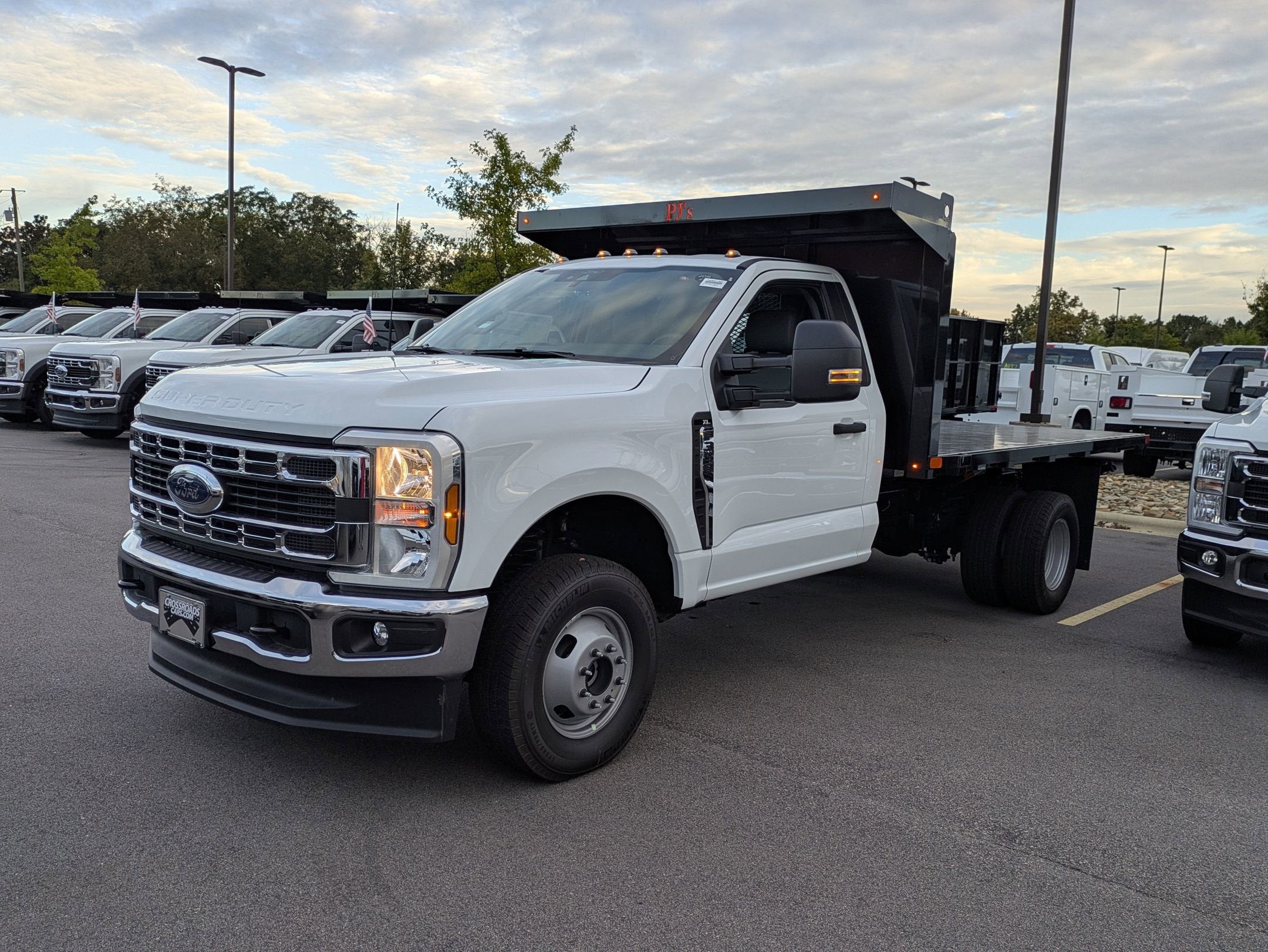 2026 Ford Super Duty F-350 DRW XL