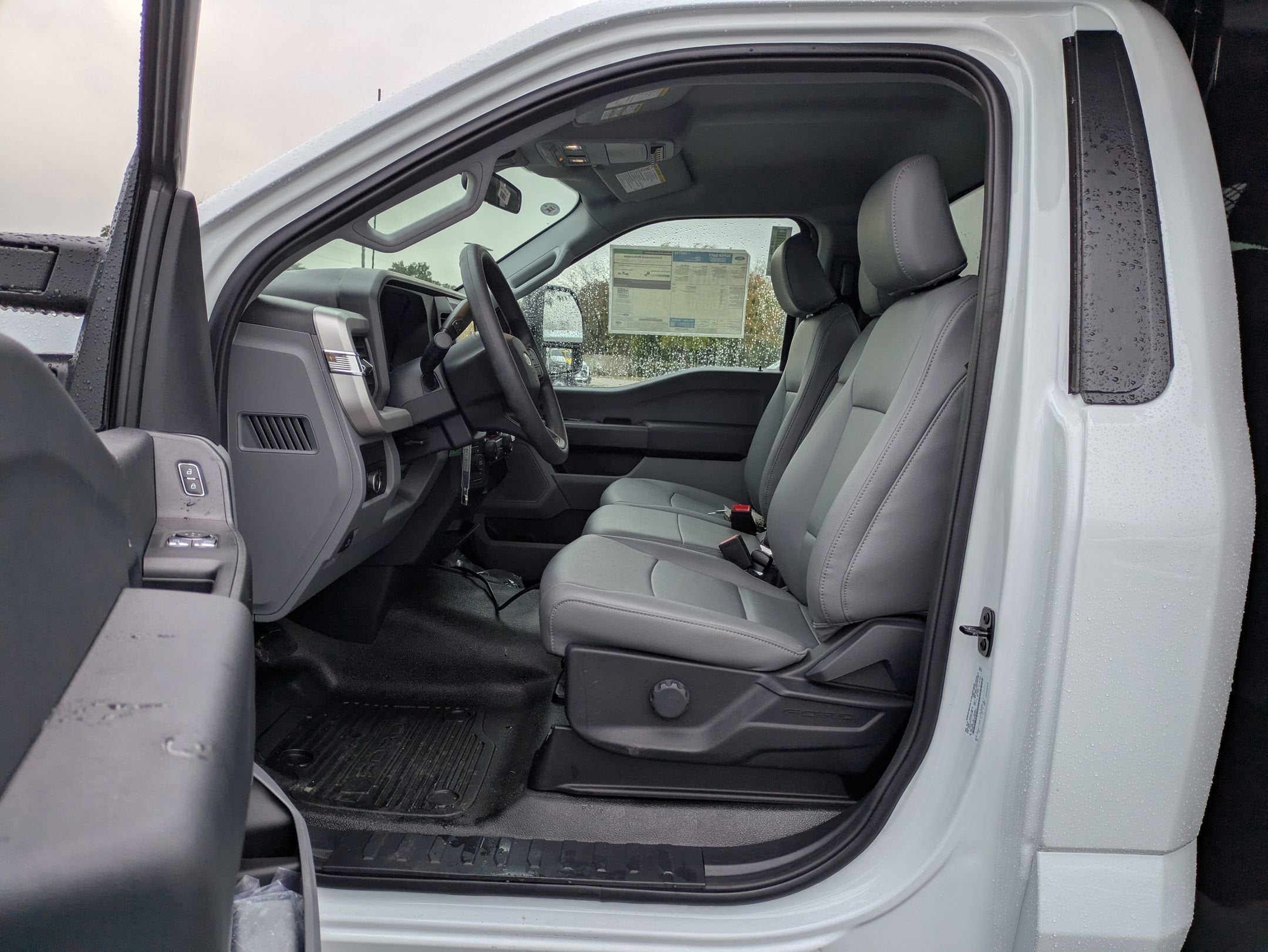 2026 Ford Super Duty F-350 DRW XL