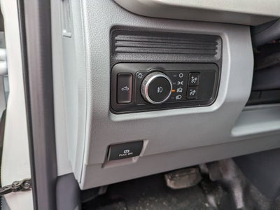 2025 Ford Super Duty F-550 DRW XL