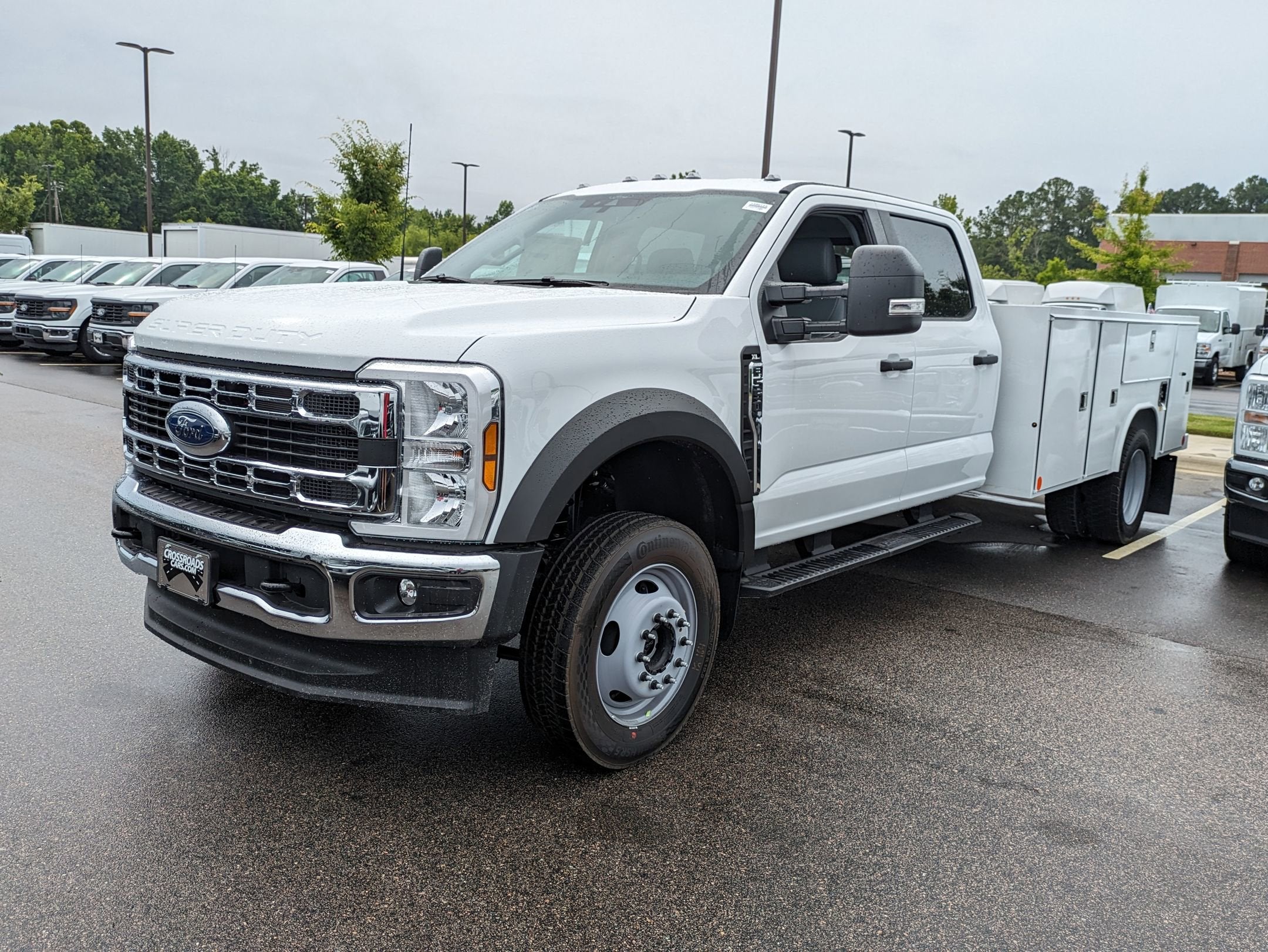 2025 Ford Super Duty F-550 DRW XL