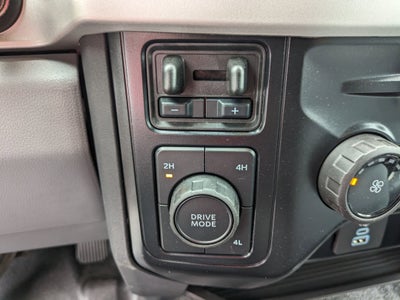 2025 Ford Super Duty F-550 DRW XL