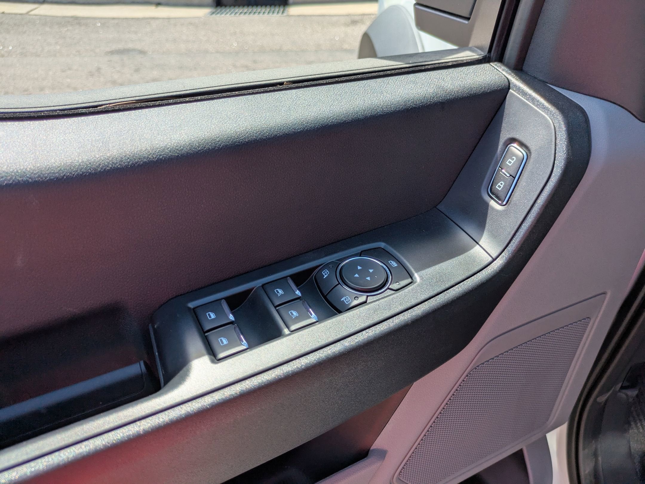 2025 Ford Super Duty F-550 DRW XL