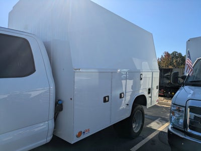 2026 Ford Super Duty F-550 DRW XL