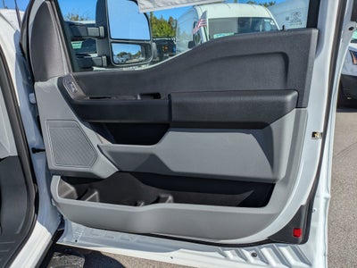 2026 Ford Super Duty F-550 DRW XL