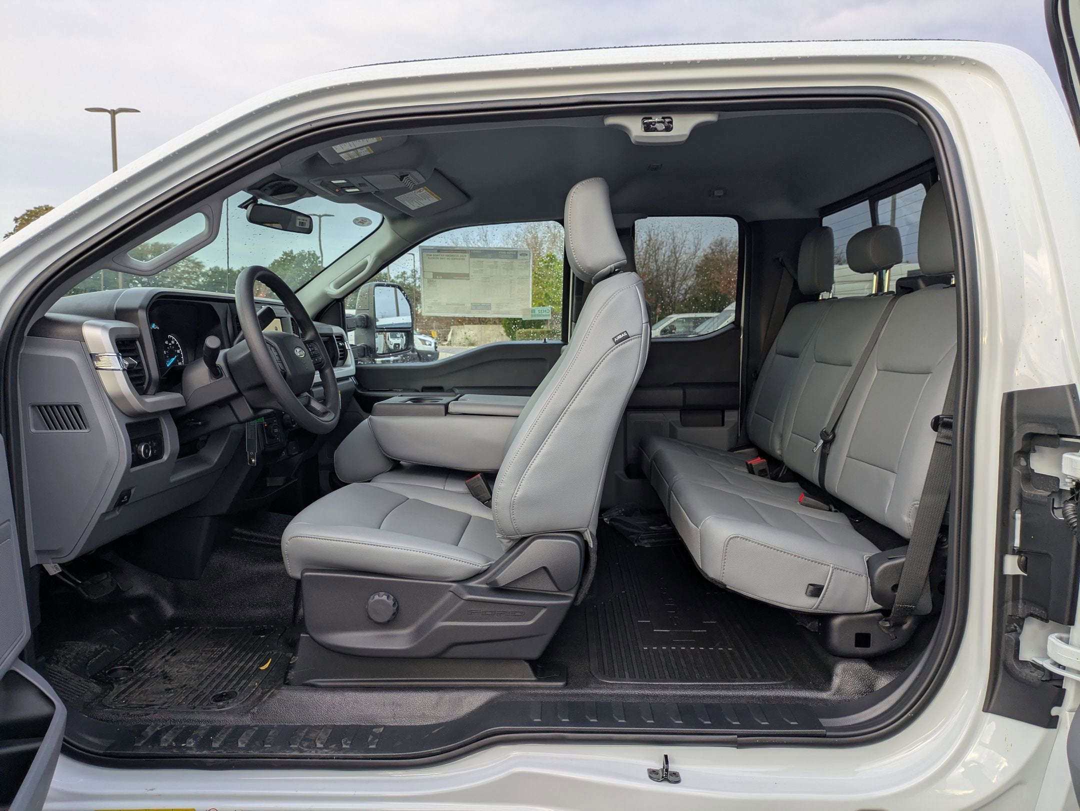 2026 Ford Super Duty F-550 DRW XL