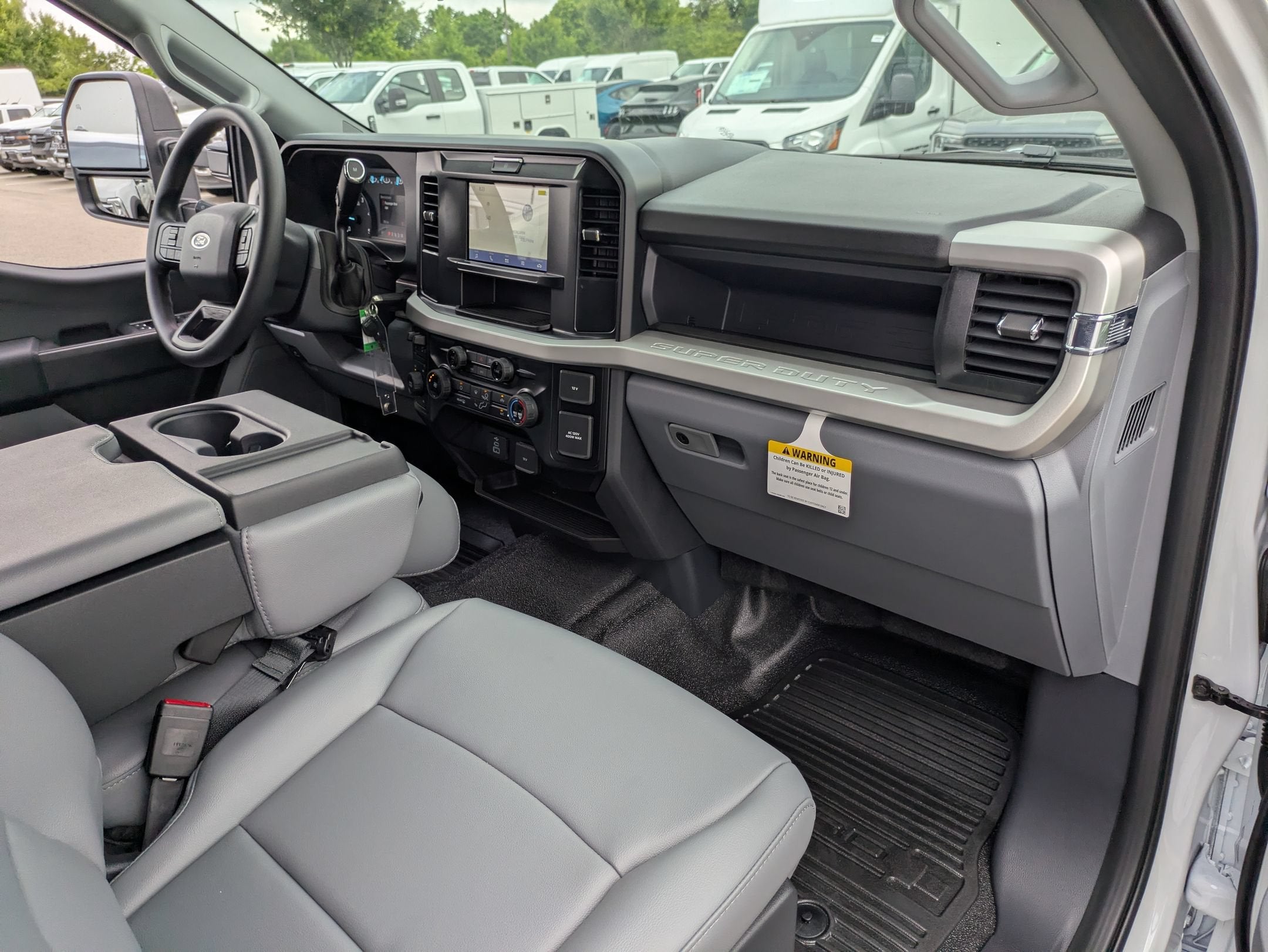 2026 Ford Super Duty F-550 DRW XL