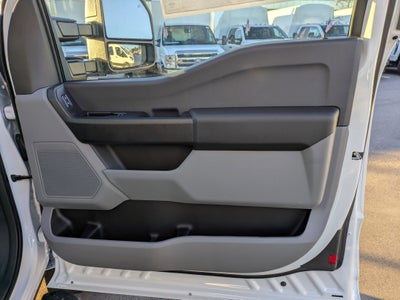 2026 Ford Super Duty F-550 DRW XL