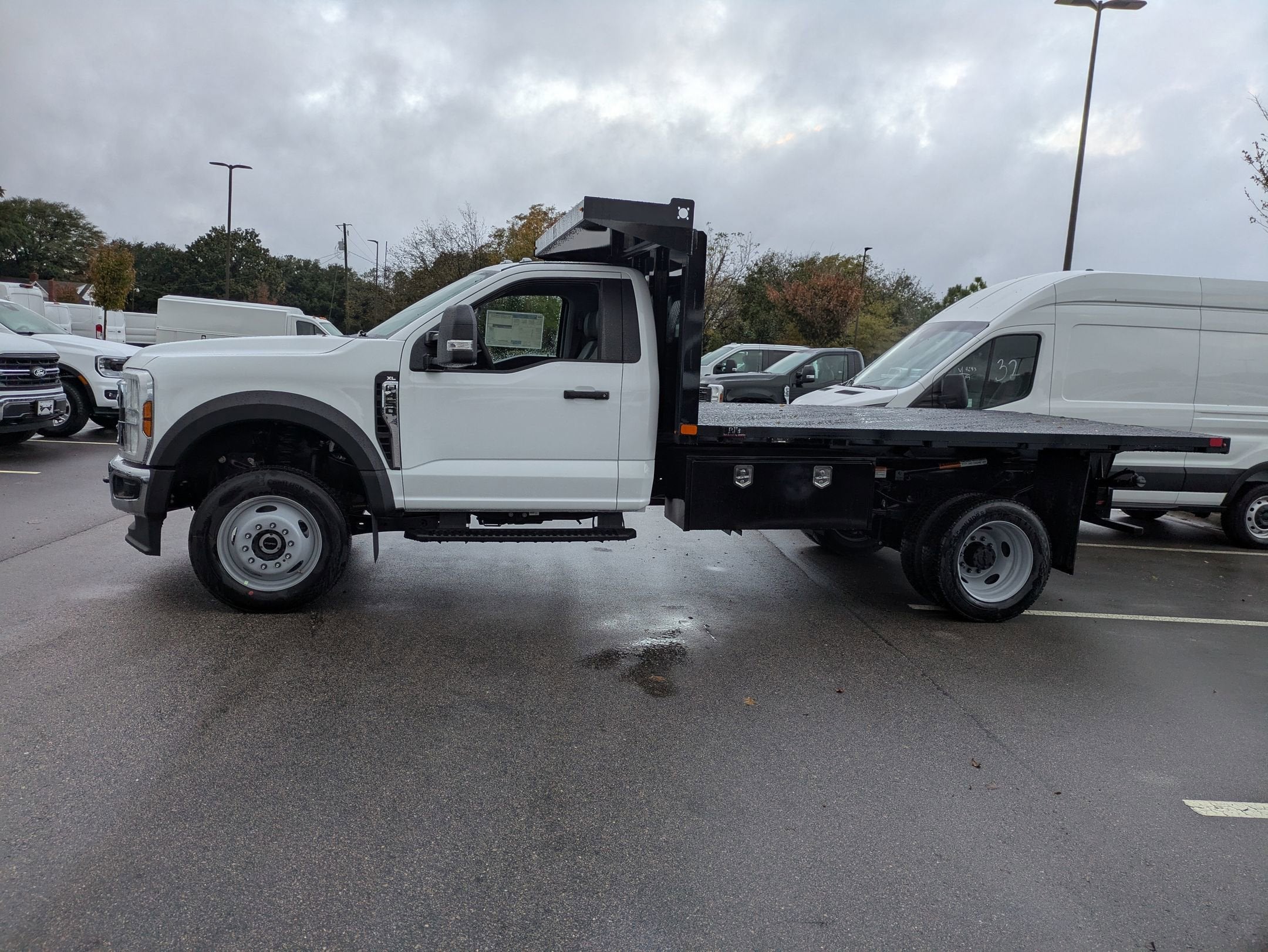 2026 Ford Super Duty F-450 DRW XL