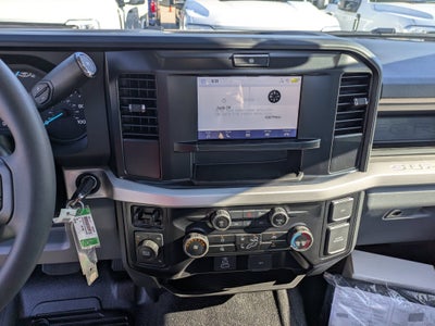 2026 Ford Super Duty F-550 DRW XL