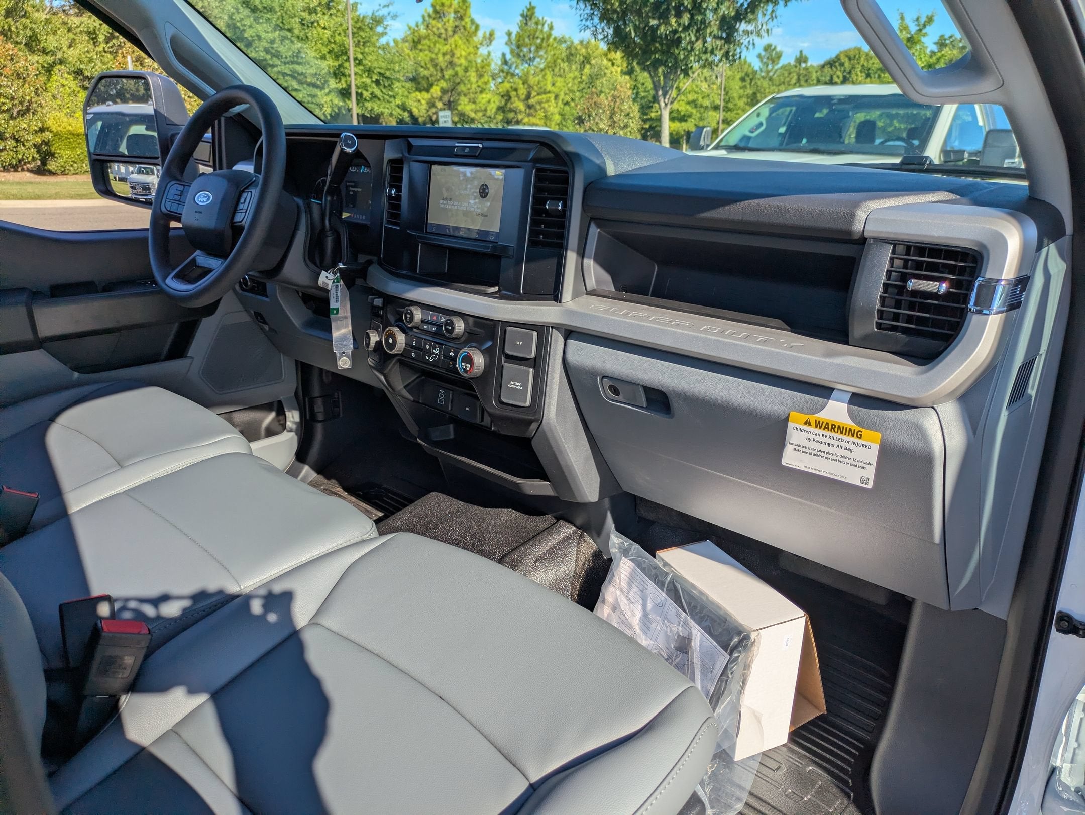 2026 Ford Super Duty F-550 DRW XL