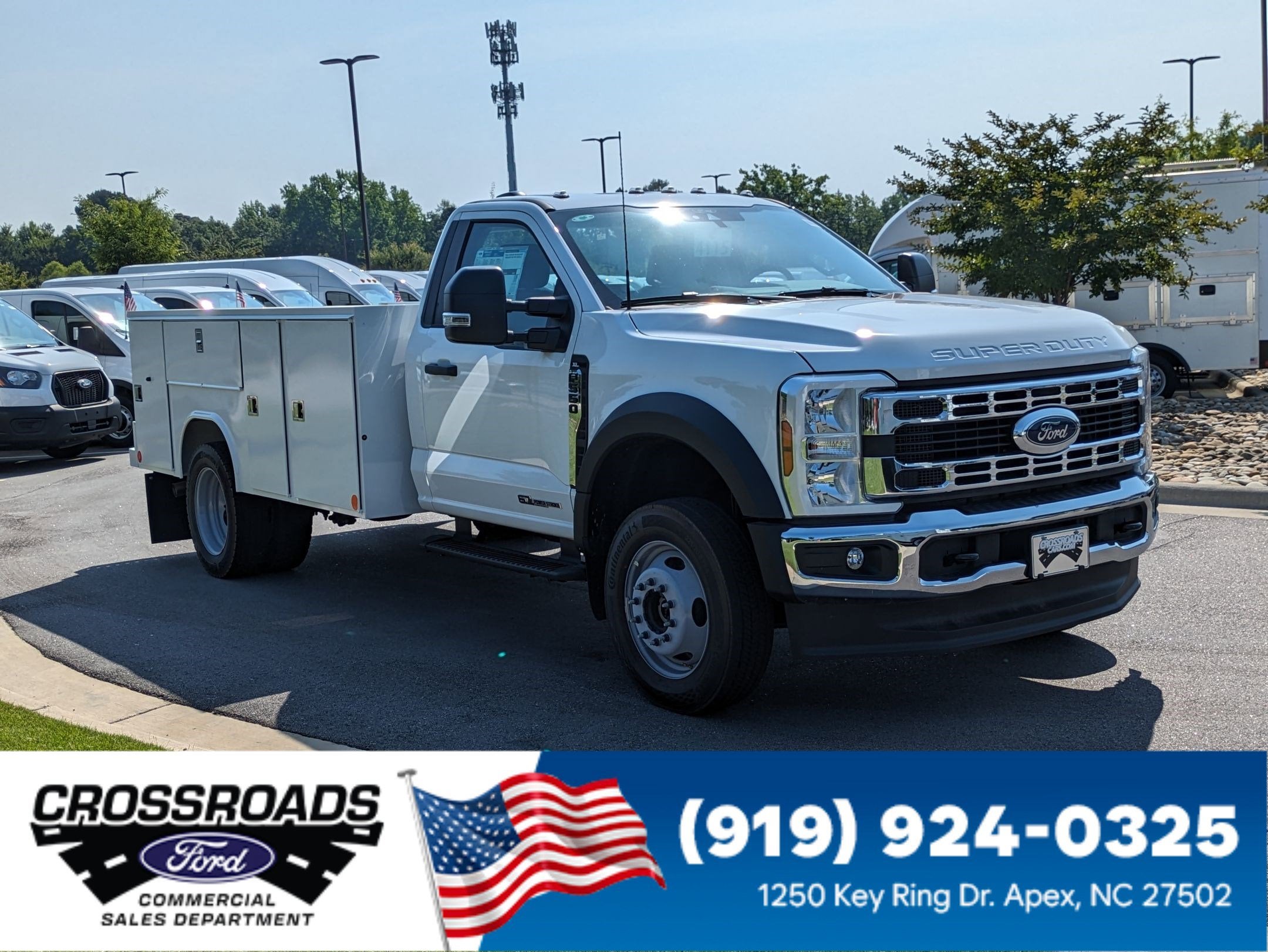 2025 Ford Super Duty F-550 DRW XL