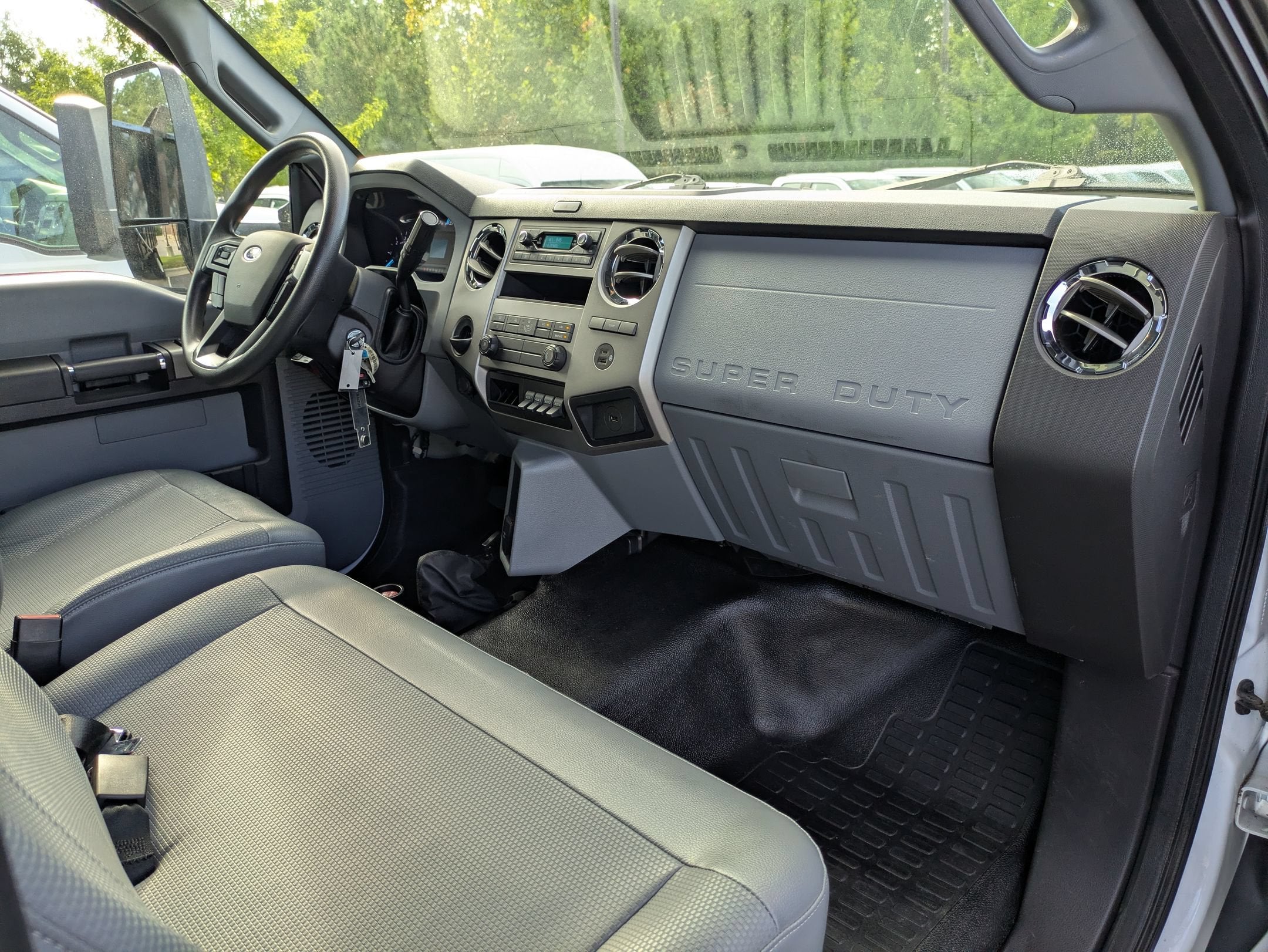 2026 Ford Super Duty F-550 DRW XL