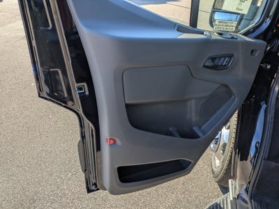 2026 Ford Transit Passenger Wagon XLT