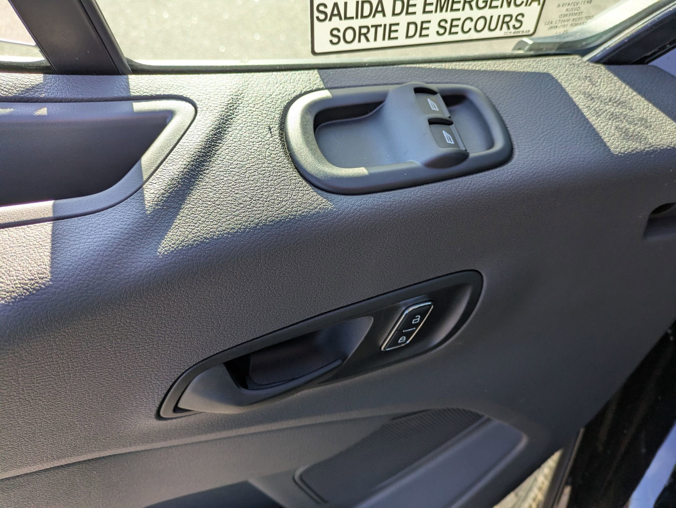 2026 Ford Transit Passenger Wagon XLT