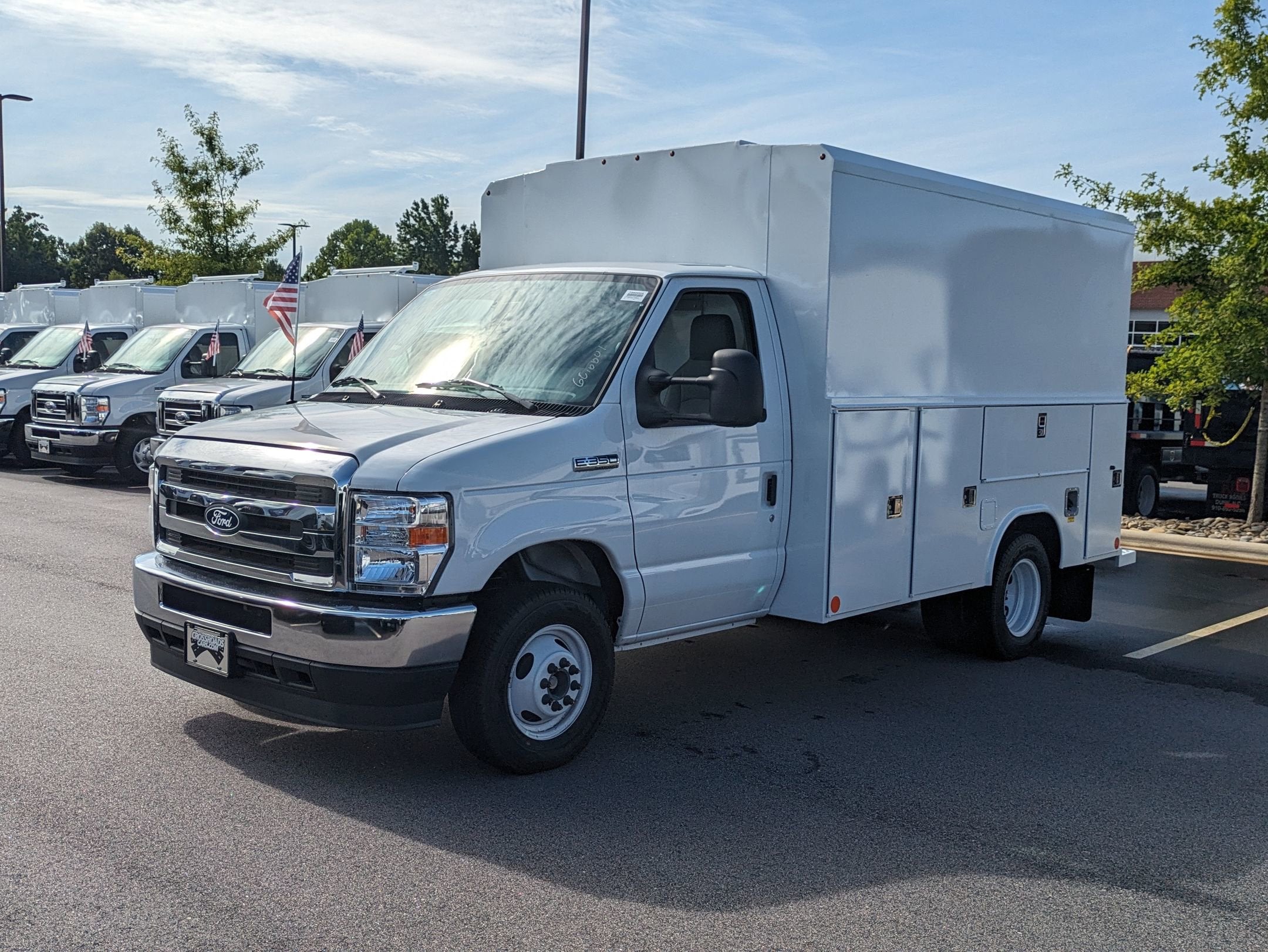 2026 Ford E-Series Cutaway Base