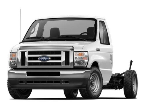 2025 Ford E-Series Cutaway Base