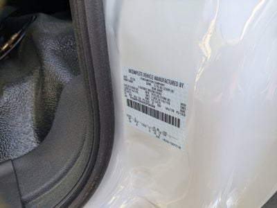 2027 Ford F-750SD Base