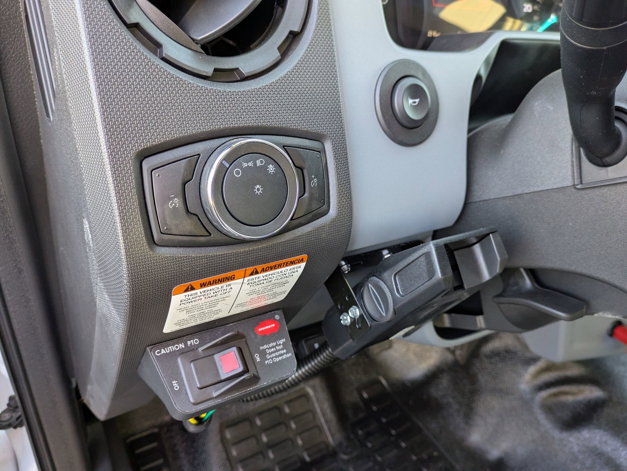 2026 Ford F-750SD Base