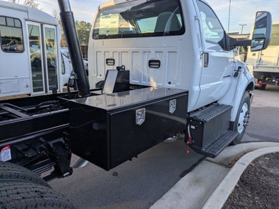 2026 Ford F-750SD Base