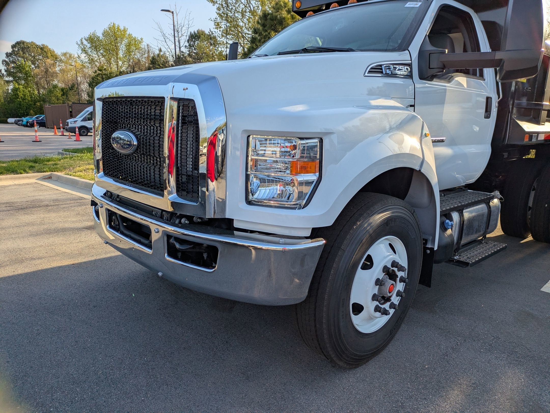 2027 Ford F-750SD Base