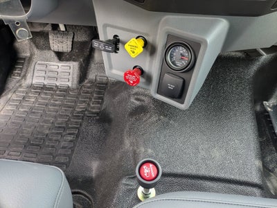 2027 Ford F-750SD Base