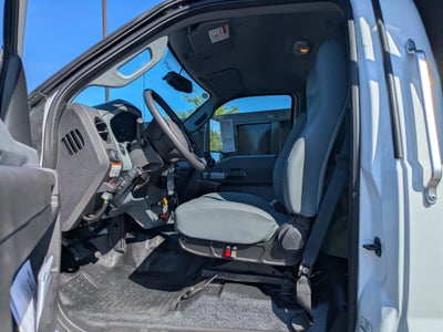 2027 Ford F-750SD Base
