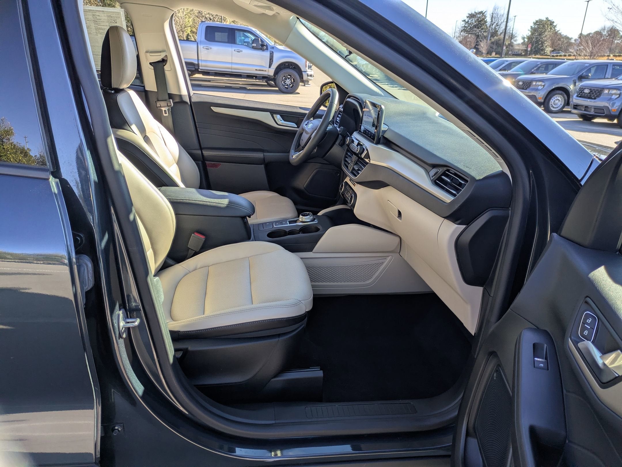 2022 Ford Escape SEL Hybrid