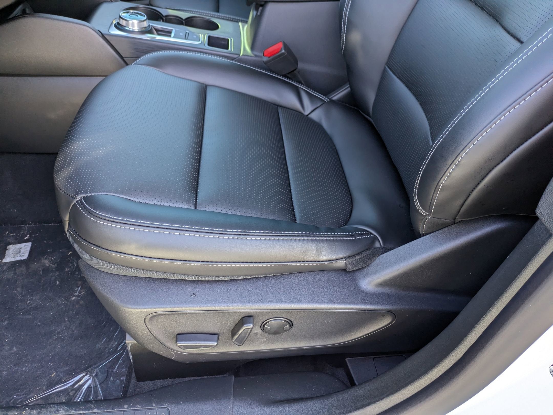 2026 Ford Escape Platinum