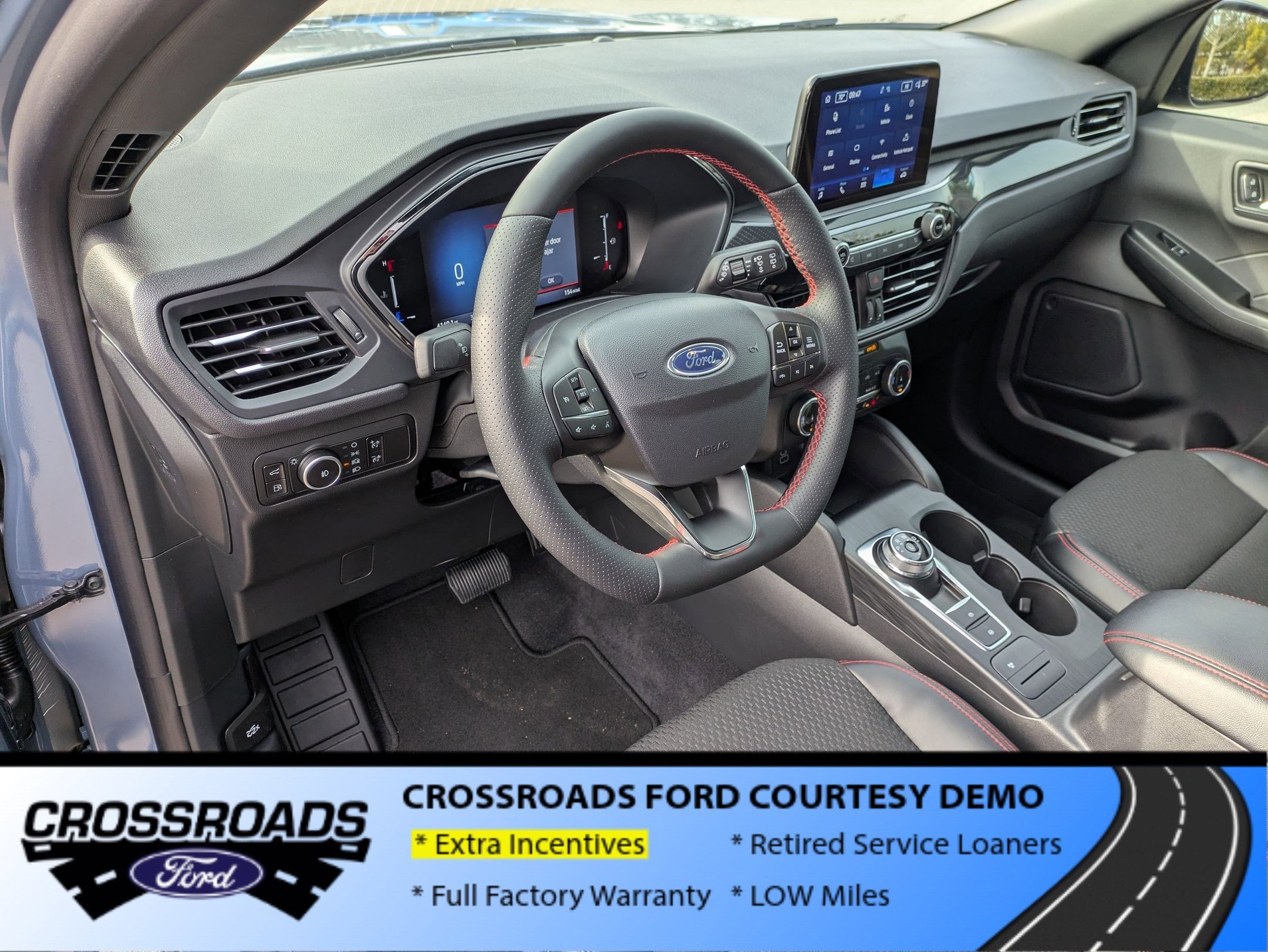 2025 Ford Escape ST-Line Select - Crossroads Courtesy Demo