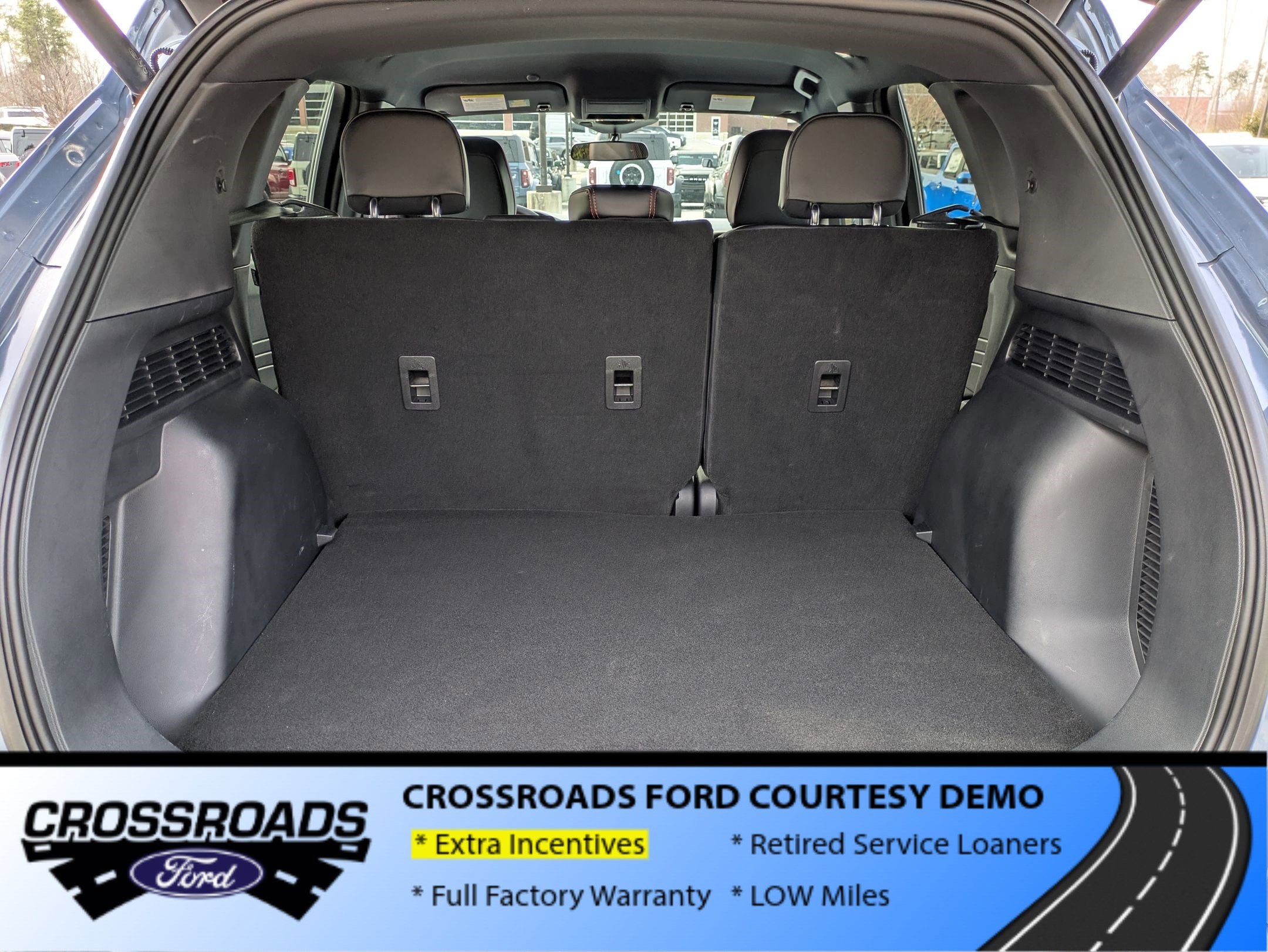 2025 Ford Escape ST-Line Select - Crossroads Courtesy Demo