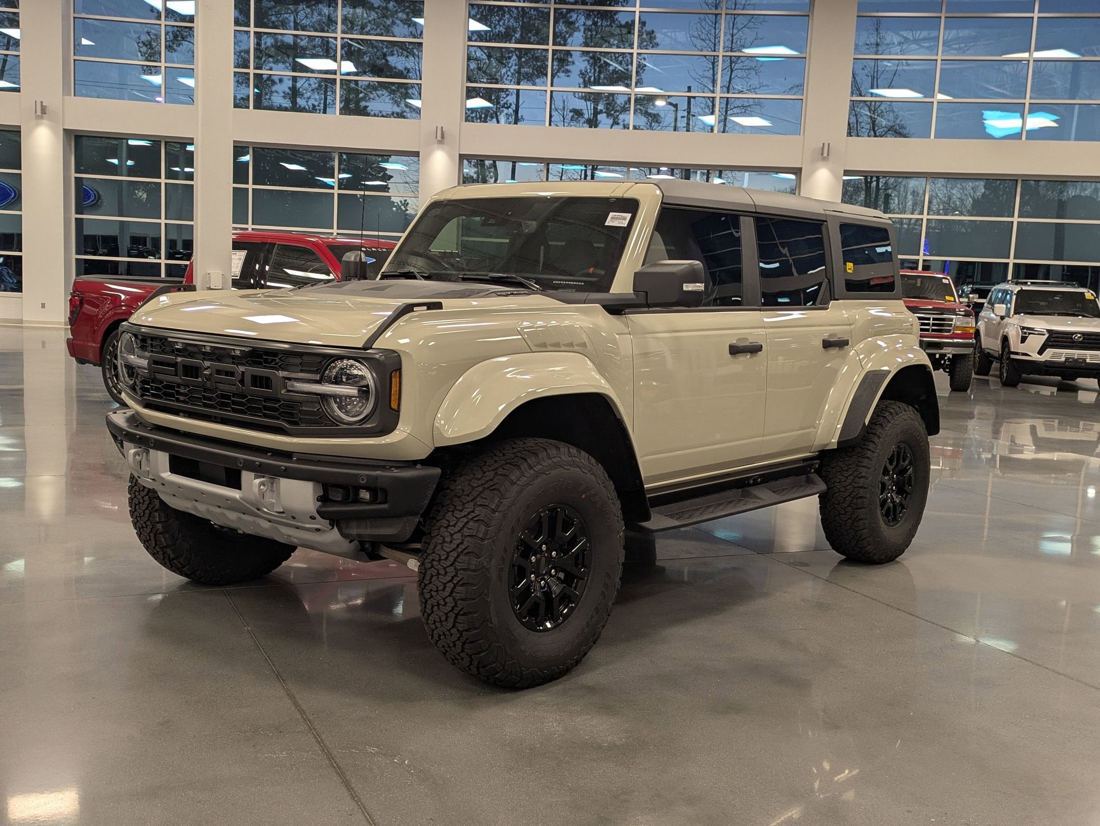 2025 Ford Bronco Raptor