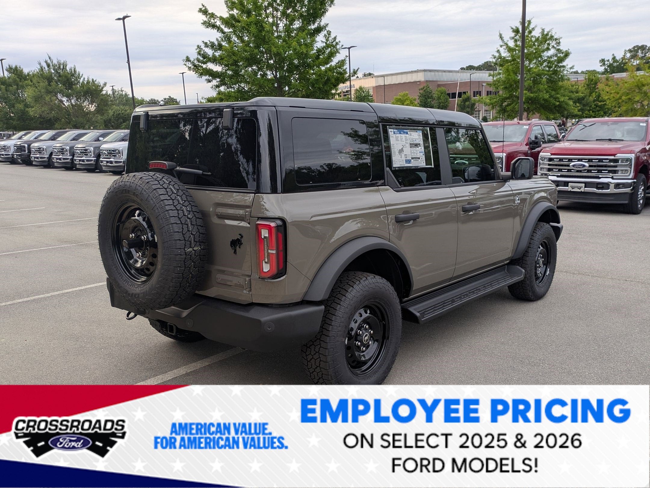 2026 Ford Bronco Outer Banks